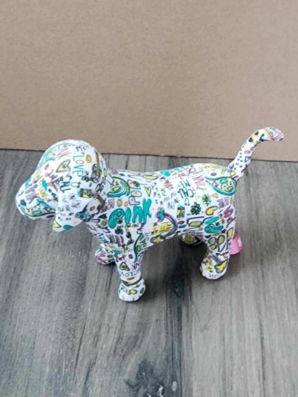 Vs Pink Graffiti Dog